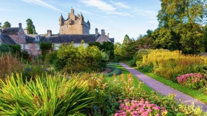 Cawdor Castle_Garten_VisitScotland Kenny Lam