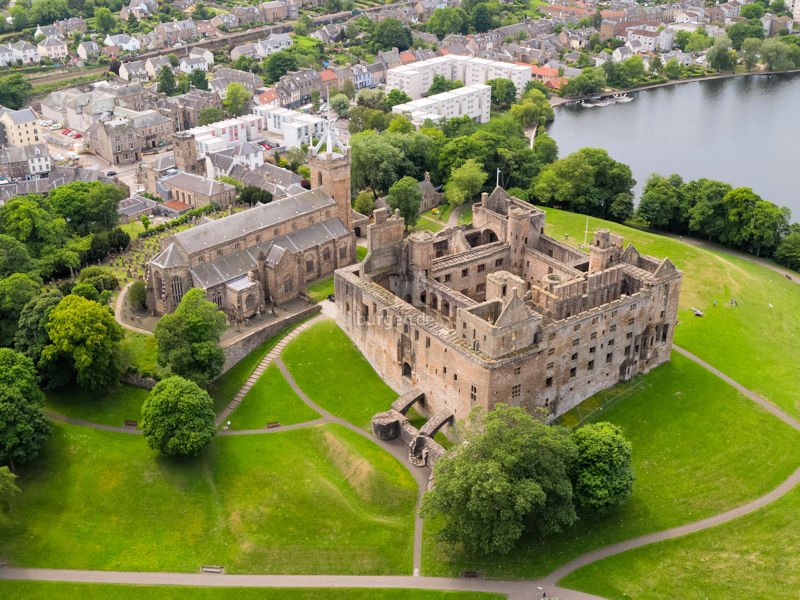 Linlithgow Palace - Luftaufnahme © Historic Environment Scotland