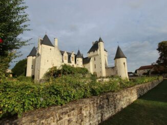 Blick aus dem Garten: Chateau de Rivau, Loiregebiet