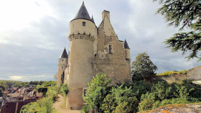Chateau Montresor (Loire) in der Nachmittagssonne - burgen.de