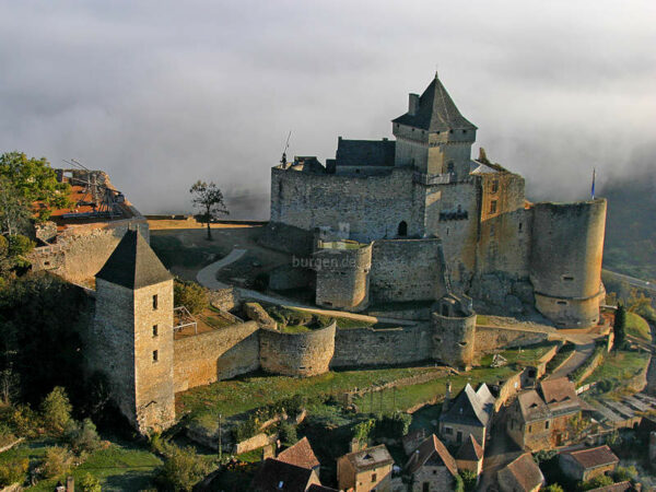 Chateau Castelnaud, Luftbild © Laugery