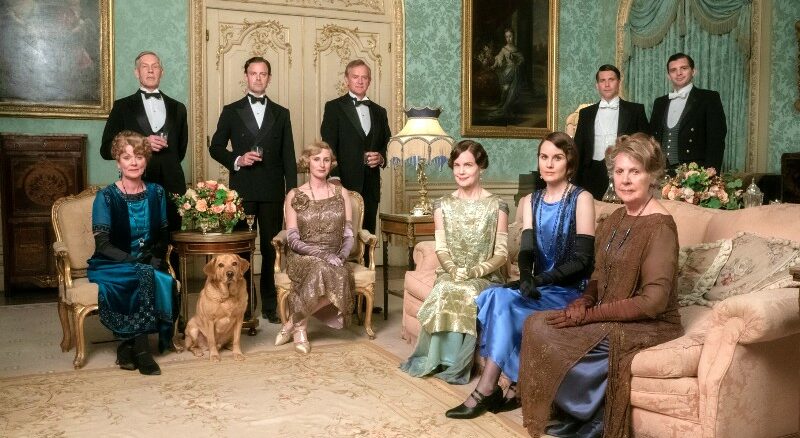 Die ganze Familie auf Downton Abbey © 2021 FOCUS FEATURES LLC. ALL RIGHTS RESERVED