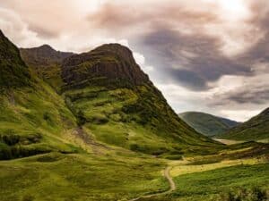 Das Tal von Glen Coe ist einer der schönsten und zugleich tragischsten  Orte Schottlands.