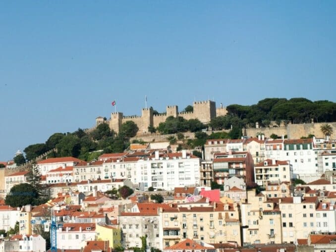 Das Castelo de São Jorge über der Stadt © Arthouse Studio